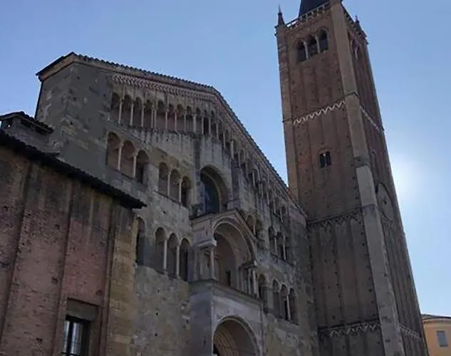 Landing Monolocale Con Ingresso Indipendente * Parme